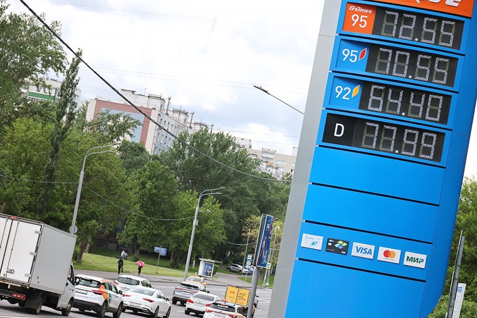 Why the Price of Gasoline and Diesel has Increased? Explained by Experts from "RG"